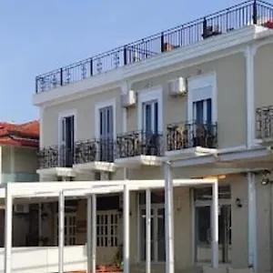 Hostel Mateo, Himarë